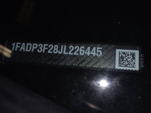 Used 2018 Ford Focus SE FWD image 33