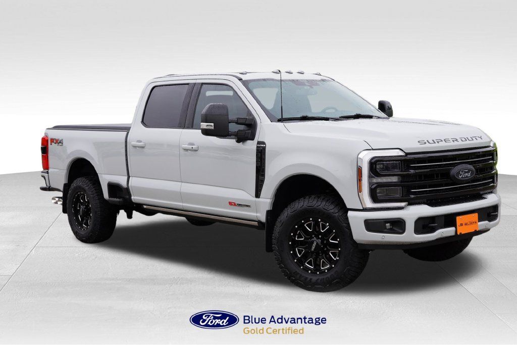 Certified 2026 Ford F350 Platinum AWD/4WD image 1