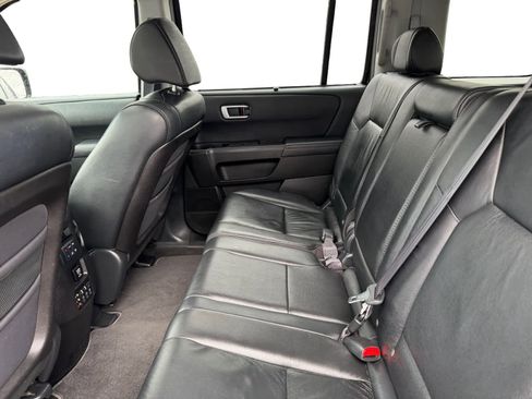 Used 2011 Honda Pilot Touring image 12