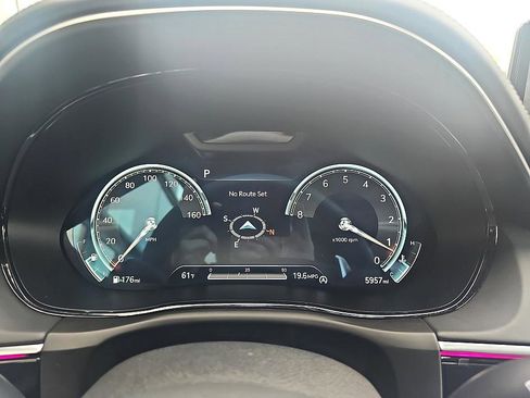 Used 2025 Genesis GV70 3.5T Sport w/ Sport Prestige Package image 21