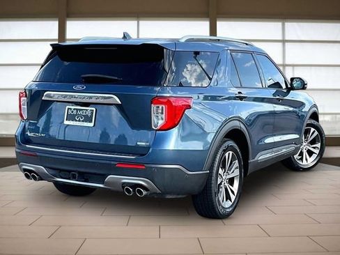 Used 2020 Ford Explorer Platinum w/ Premium Technology Package AWD/4WD image 2