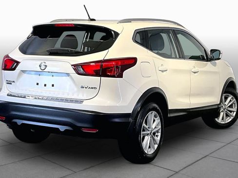 Used 2017 Nissan Rogue Sport SV AWD/4WD image 13