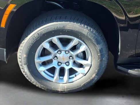 New 2026 Chevrolet Tahoe LS image 24
