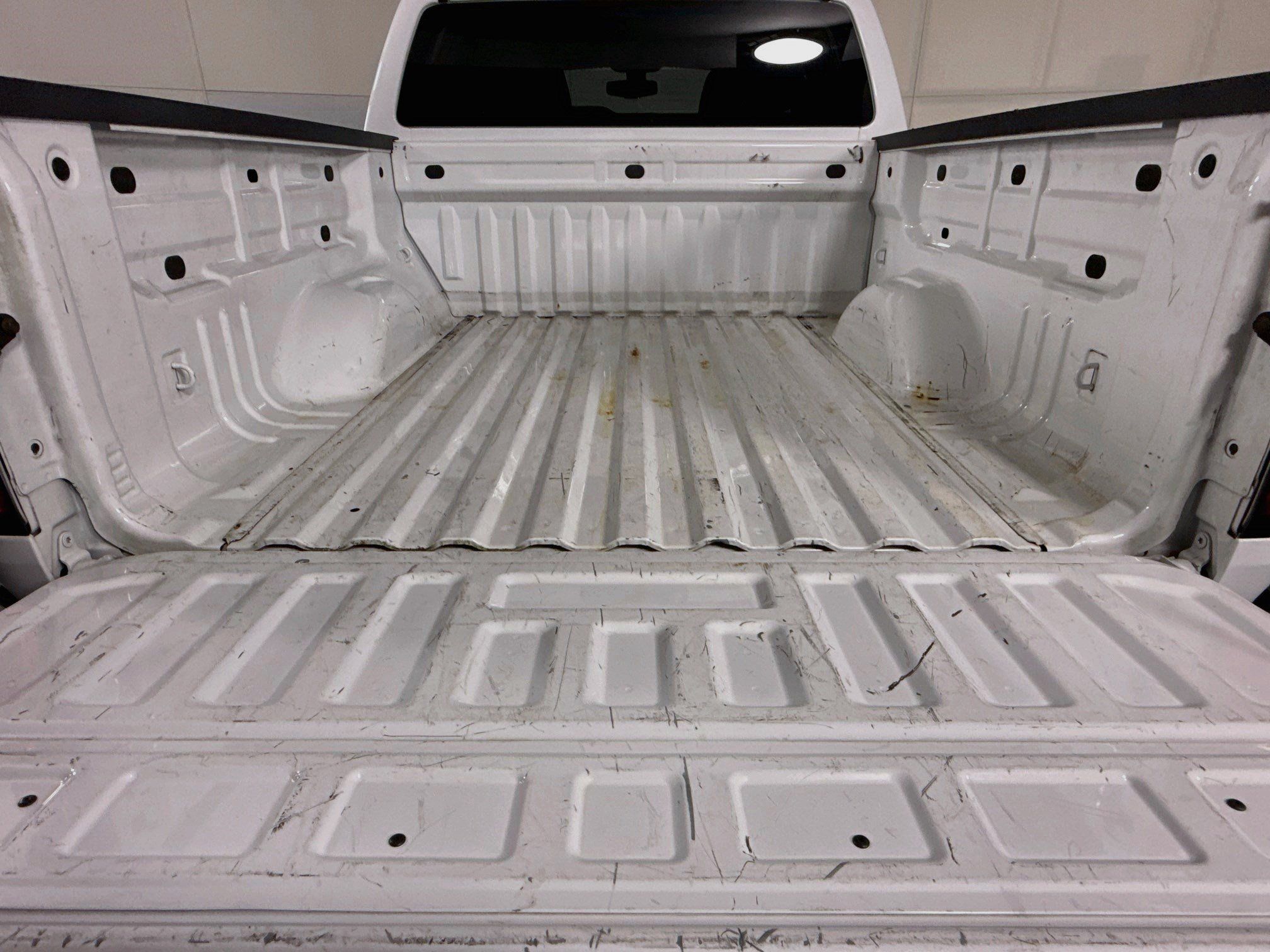 Used 2021 Chevrolet Colorado W/T RWD image 32