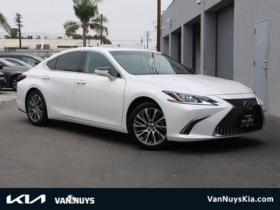 Used 2020 Lexus ES 350 w/ Premium Package