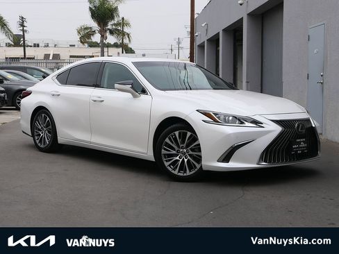 Used 2020 Lexus ES 350 w/ Premium Package FWD image 1