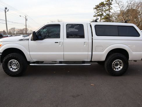 Used 2016 Ford F250 Lariat w/ Lariat Ultimate Package image 6