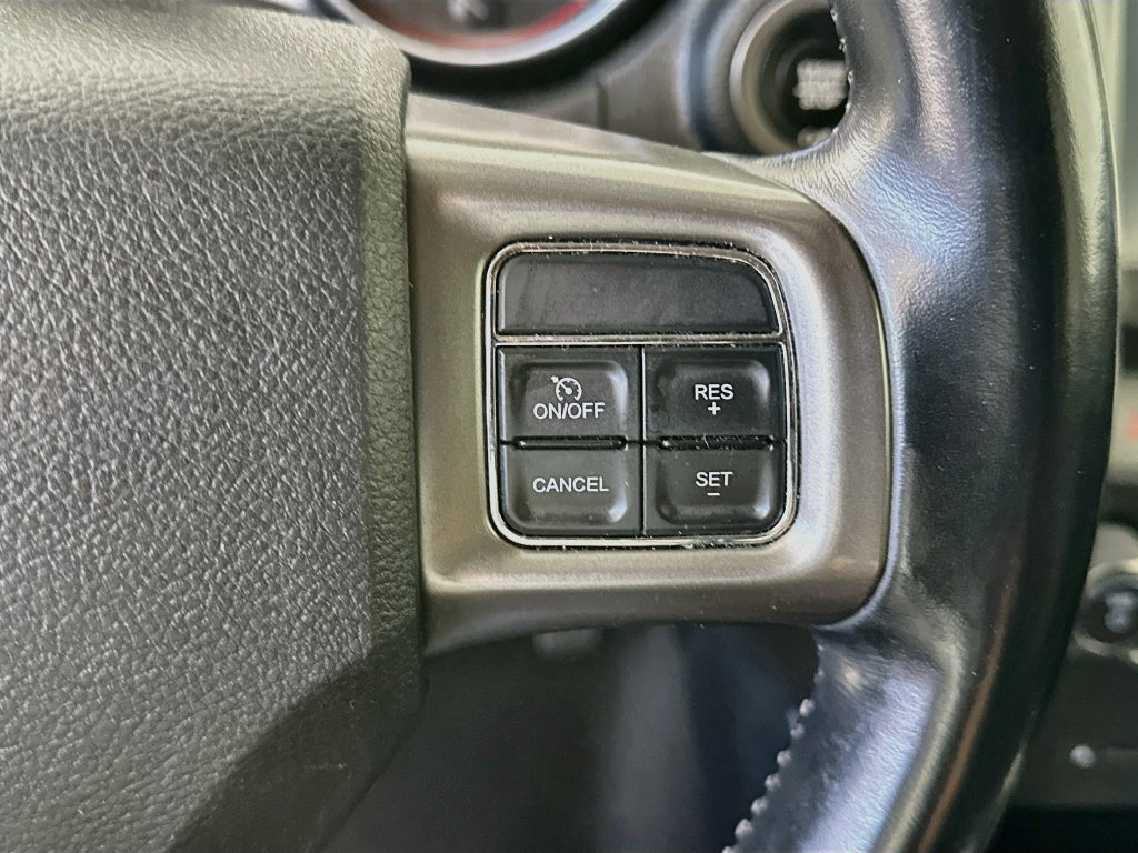 Used 2020 Dodge Journey Crossroad FWD image 27