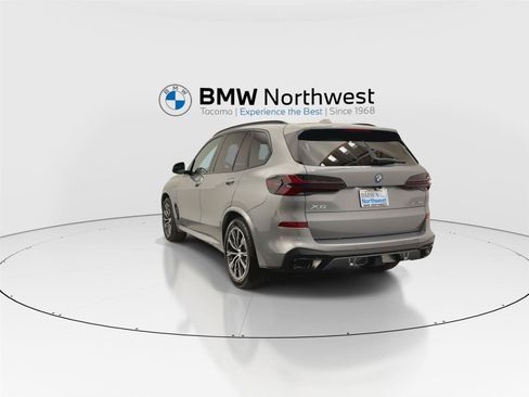 New 2026 BMW X5 xDrive50e w/ M Sport Package AWD/4WD image 13