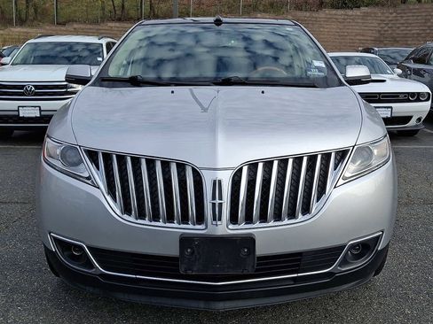 Used 2015 Lincoln MKX AWD w/ Equipment Group 102A image 2