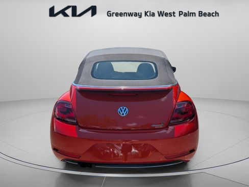 Used 2019 Volkswagen Beetle 2.0T S image 7