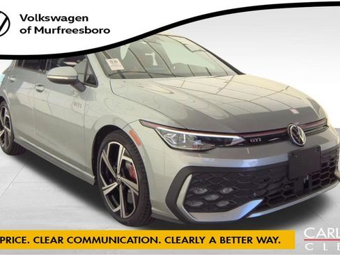 Used 2025 Volkswagen GTI SE image 3