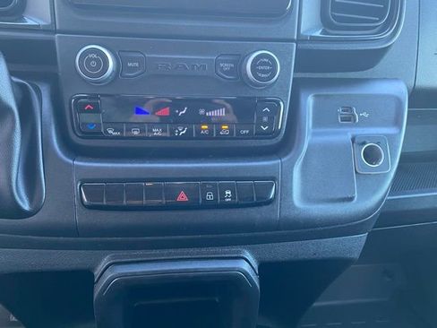 Used 2023 RAM ProMaster 2500 image 22