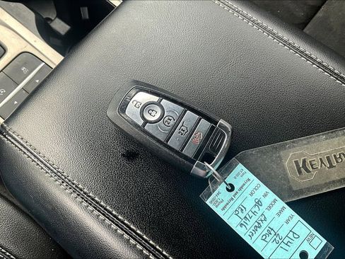 Used 2022 Ford Explorer ST RWD image 9