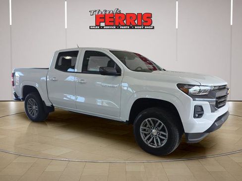 New 2026 Chevrolet Colorado LT w/ LT Convenience Package AWD/4WD image 3