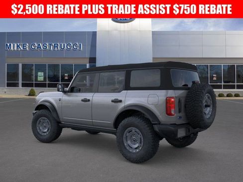 New 2025 Ford Bronco Big Bend w/ Black Diamond Package image 4