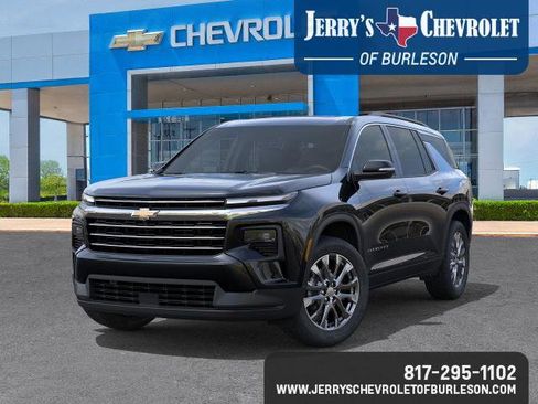 New 2026 Chevrolet Traverse LT w/ Sun and Wheel Package image 8