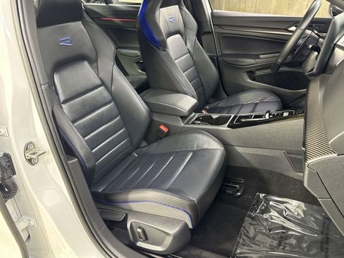 Used 2025 Volkswagen Golf R Black Edition AWD/4WD image 40