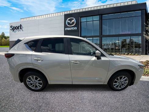 Certified 2025 MAZDA CX-5 AWD 2.5 S w/ Preferred Package image 3