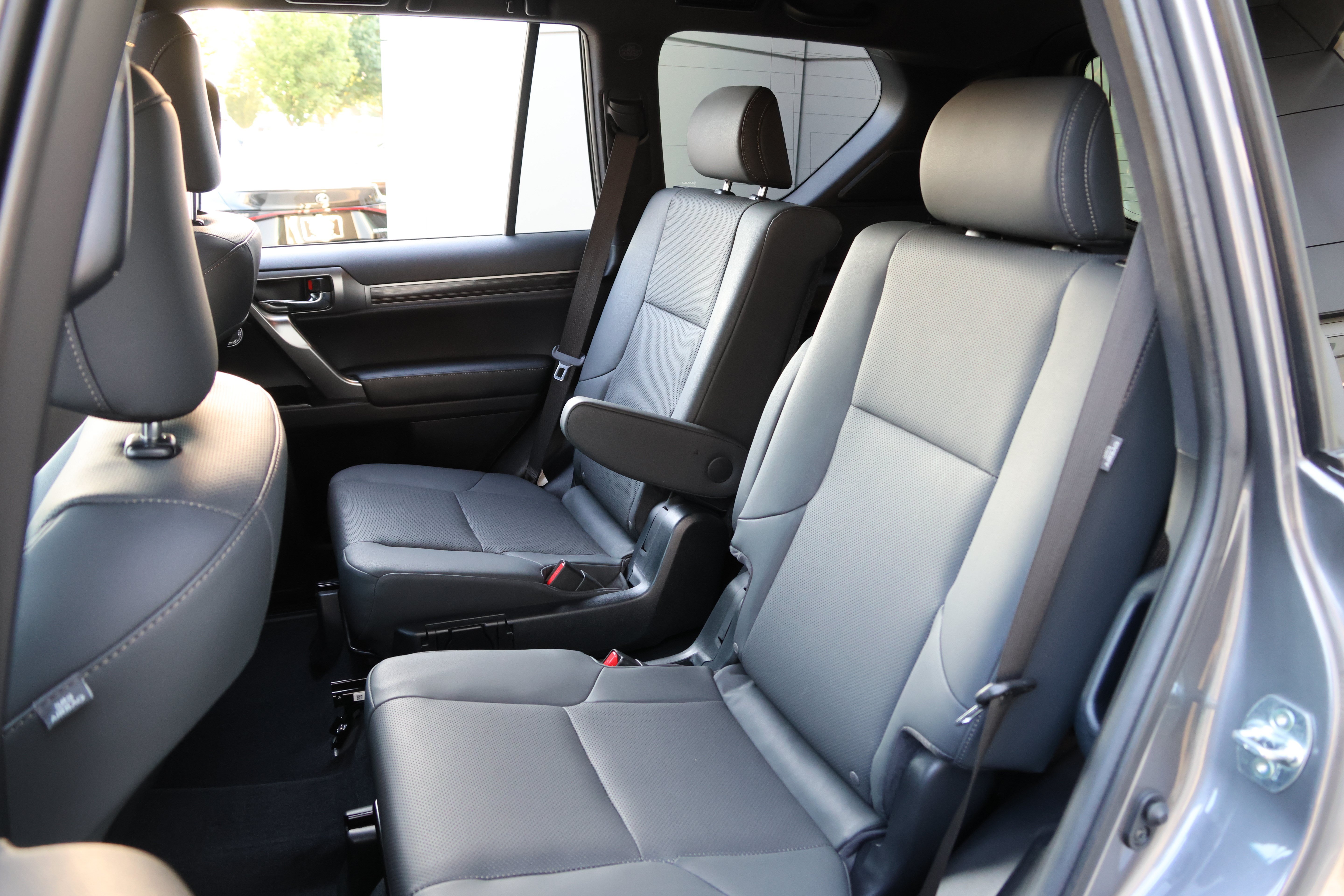 Used 2023 Lexus GX 460 Premium AWD/4WD image 37