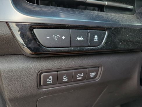 Used 2022 Kia Carnival SX Prestige image 26