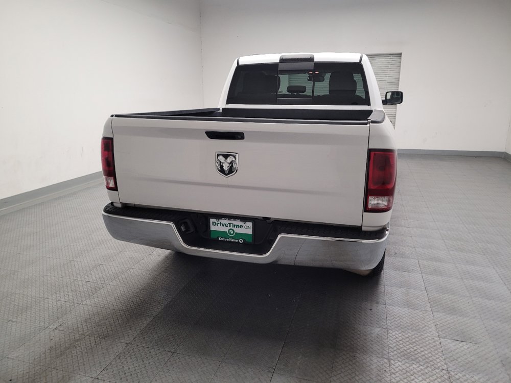 Used 2016 RAM 1500 Classic SLT AWD/4WD image 7