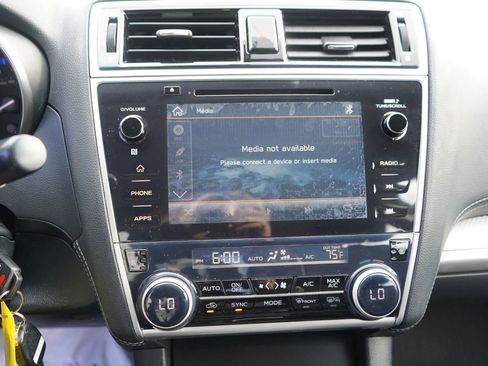 Used 2019 Subaru Legacy 2.5i Premium AWD/4WD image 12