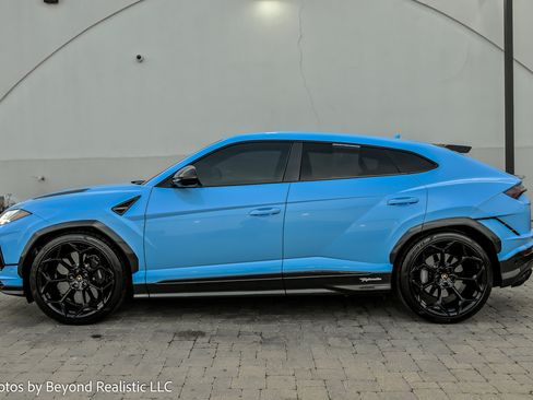 Used 2024 Lamborghini Urus Performante image 4