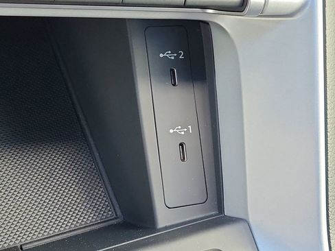 Used 2022 Audi Q3 2.0T Premium w/ Convenience Package image 27