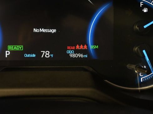 Used 2021 Toyota RAV4 Limited AWD/4WD image 26