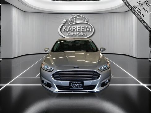 Used 2014 Ford Fusion Energi SE FWD image 2