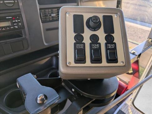 Used 2007 Chevrolet Express 3500 w/ School Bus Package image 21