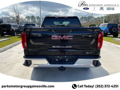 Used 2024 GMC Sierra 1500 SLT image 5