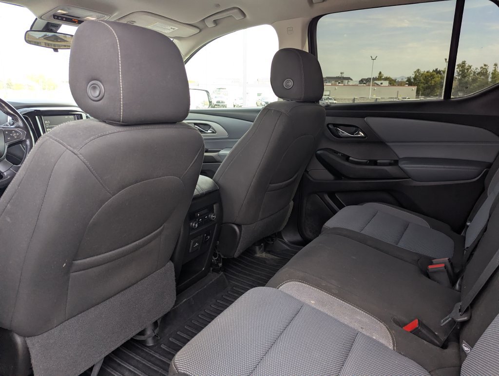 Used 2018 Chevrolet Traverse LT AWD/4WD image 30