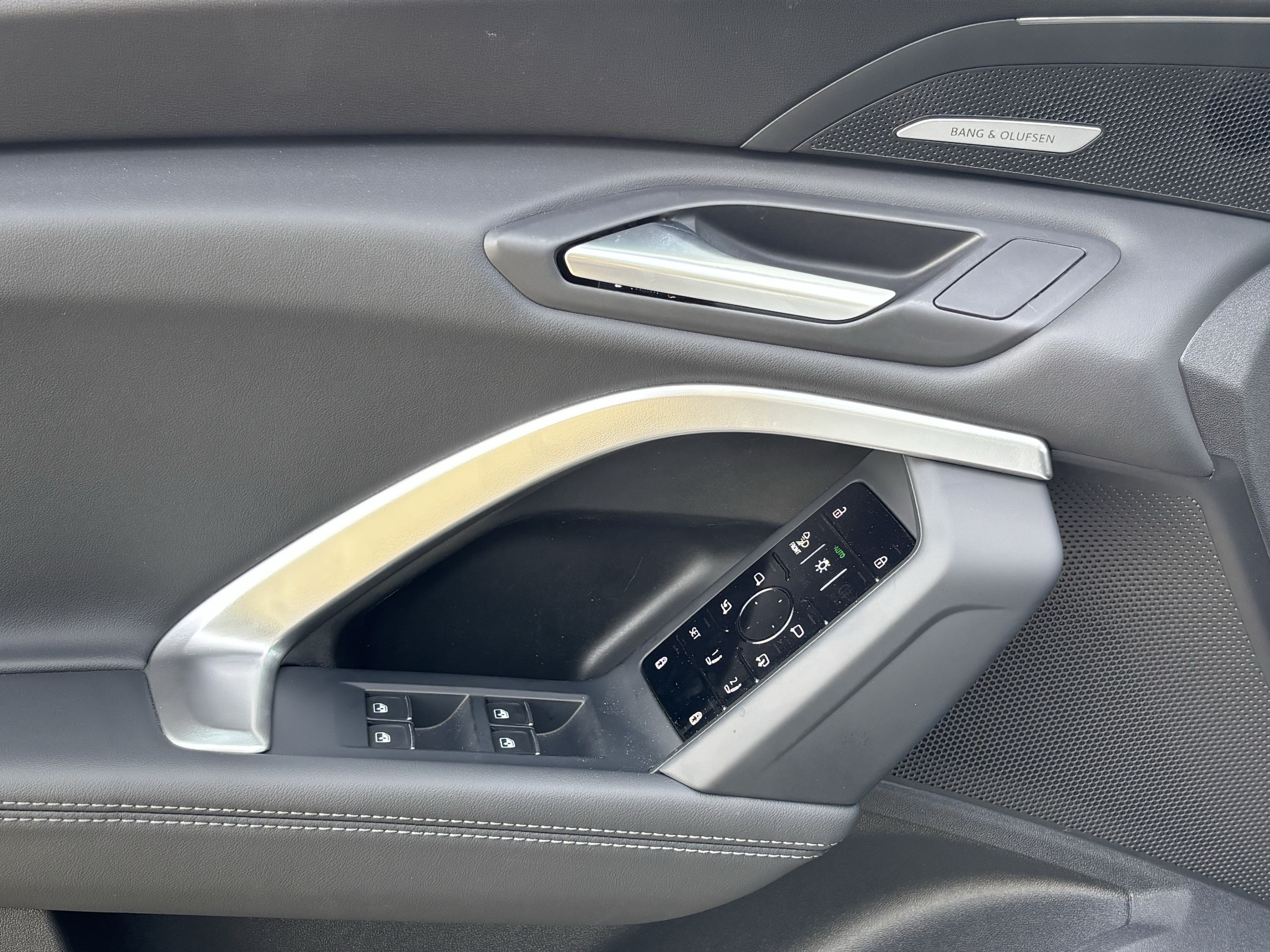New 2026 Audi Q5 Premium Plus AWD/4WD image 15