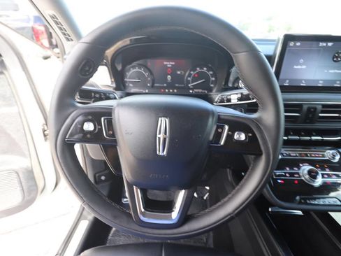 Used 2022 Lincoln Corsair FWD image 18