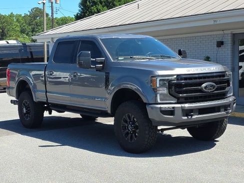 Used 2022 Ford F350 Lariat w/ Tremor Off-Road Package AWD/4WD image 3
