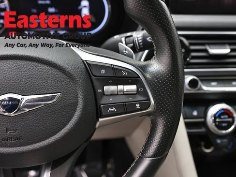 Used 2023 Genesis G70 2.0T AWD/4WD image 16