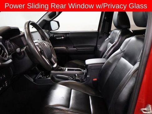 Used 2020 Toyota Tacoma TRD Sport image 18