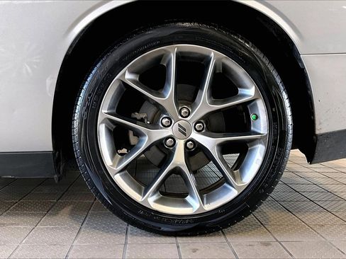 Used 2022 Dodge Challenger GT image 31