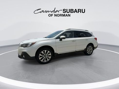 Used 2019 Subaru Outback 3.6R Touring AWD/4WD image 5