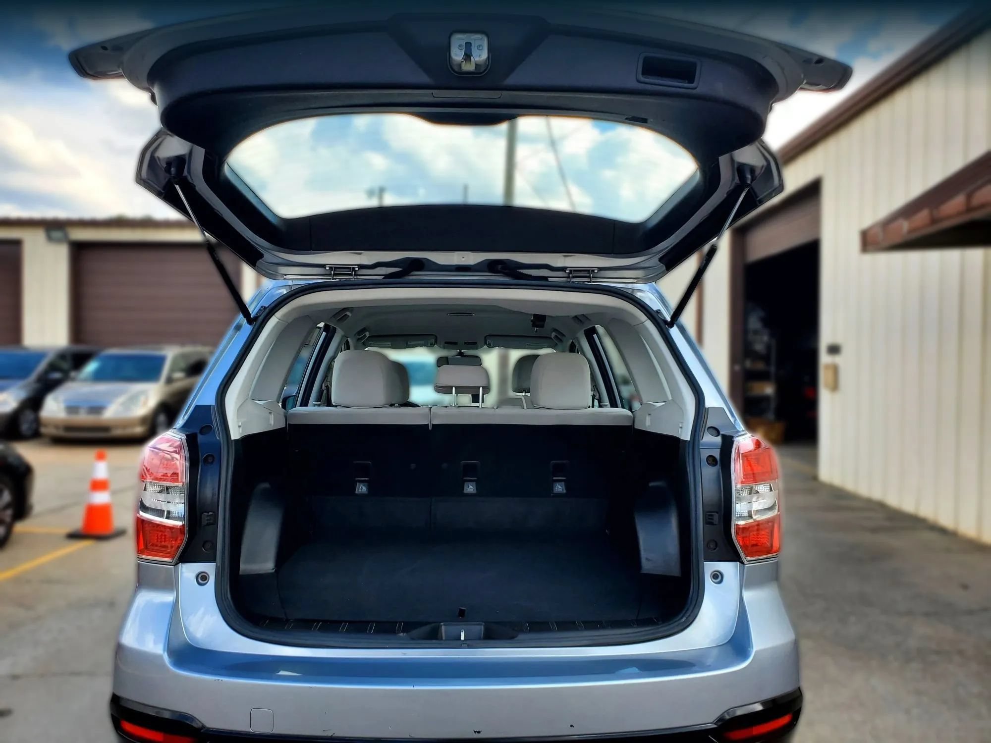 Used 2014 Subaru Forester 2.5i AWD/4WD image 29