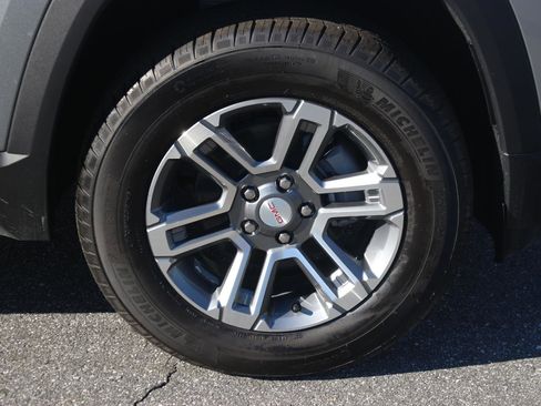 New 2026 GMC Terrain Elevation image 9