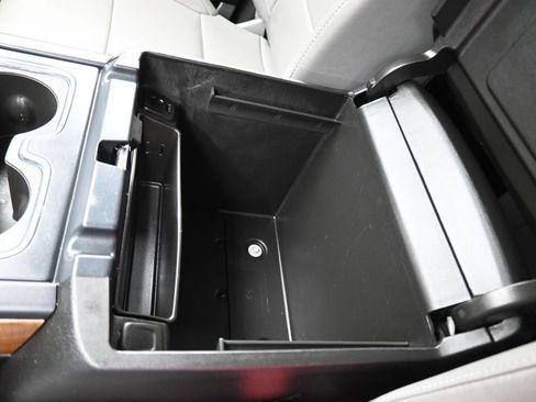 Used 2017 Chevrolet Silverado 1500 LTZ w/ Sport Package image 26