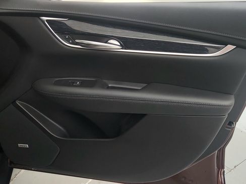 Used 2022 Cadillac XT5 Premium Luxury AWD/4WD image 25