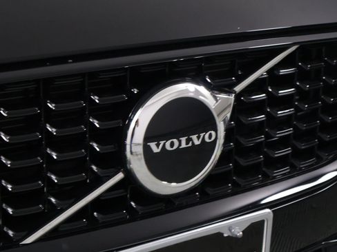 Certified 2023 Volvo S60 B5 Core w/ Climate Package FWD image 27