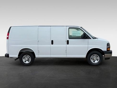 New 2025 Chevrolet Express 2500 w/ Driver Convenience Package RWD image 4