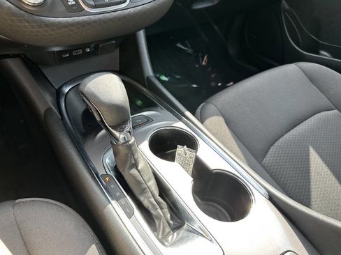 Used 2022 Chevrolet Malibu LS w/ Driver Confidence Package II image 23