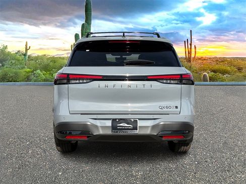New 2026 INFINITI QX60 Sport image 5