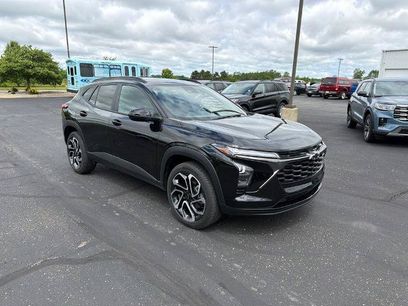 Used 2025 Chevrolet Trax RS